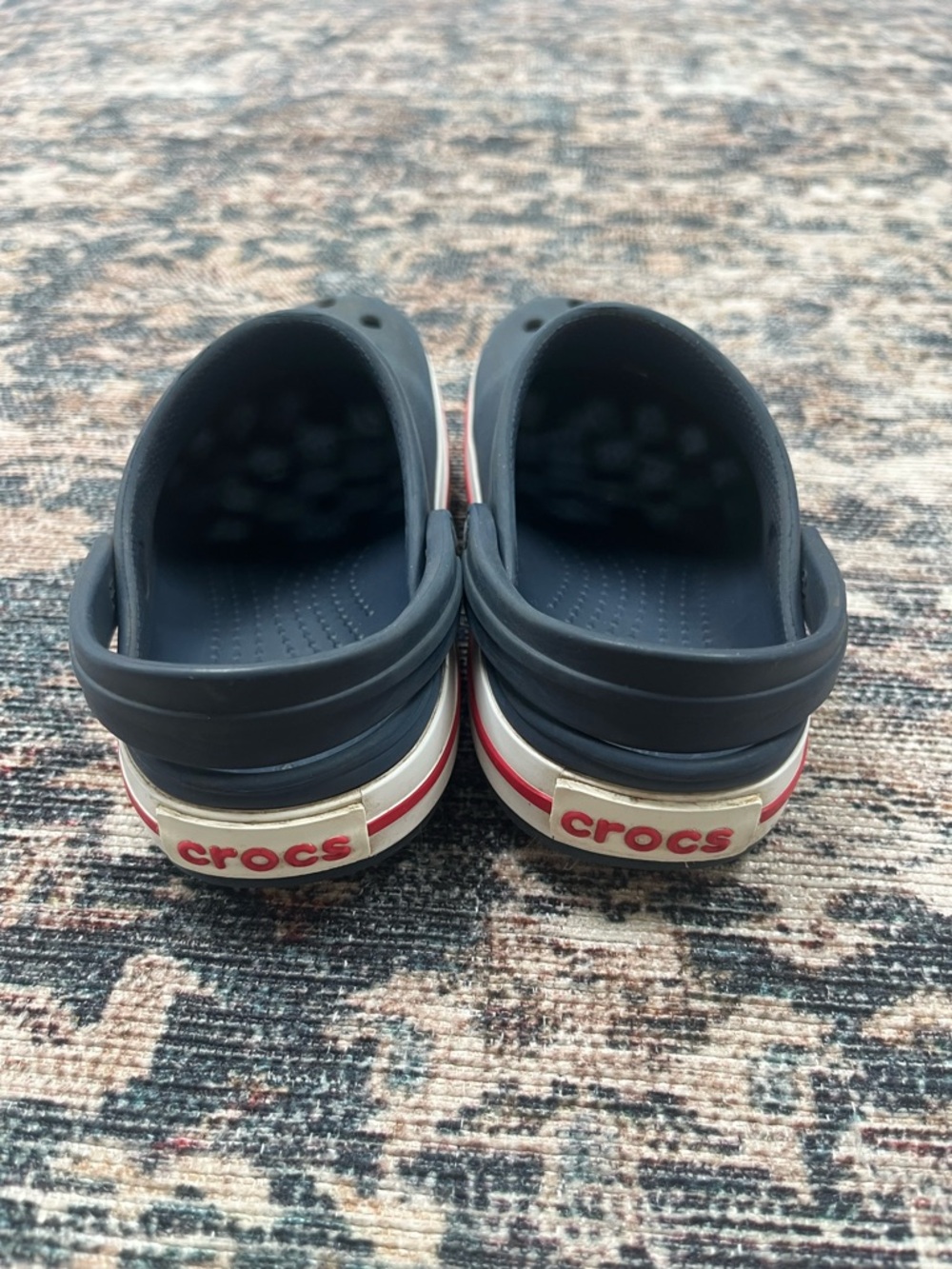 CROCS Kids C11 Crocbands Navy Clogs with Red and White Stripe - Picture 2 of 3